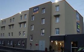 Ace Hotel Poitiers 3*